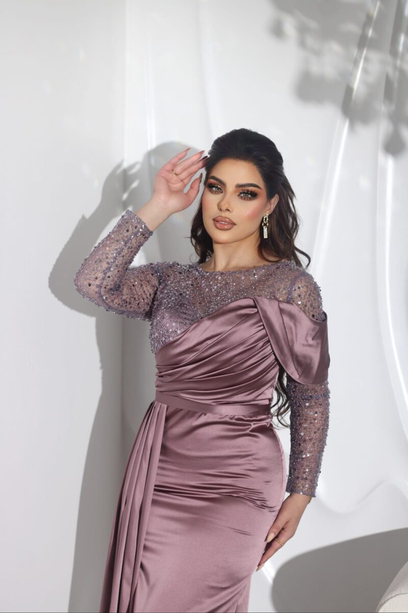 Elegant Dress (فستان الاناقة)